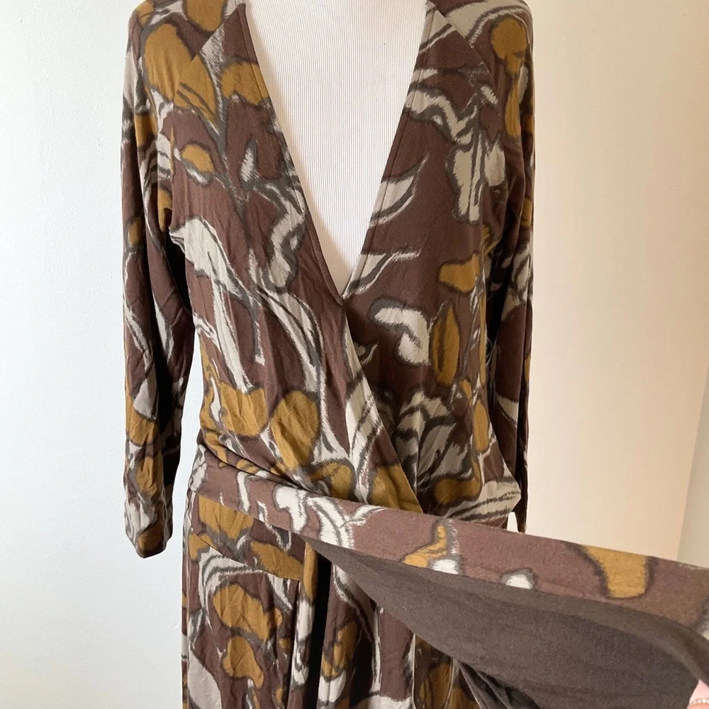 ETRO Midi Wrap Dress | Printed | Brown | Italy | 48 | Large | 12 - Picture 10 of 14